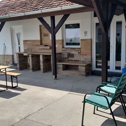 Apartament 4-osobowy cały dom Przyjazny podróżom rodzinnym (możliwa dostawka)