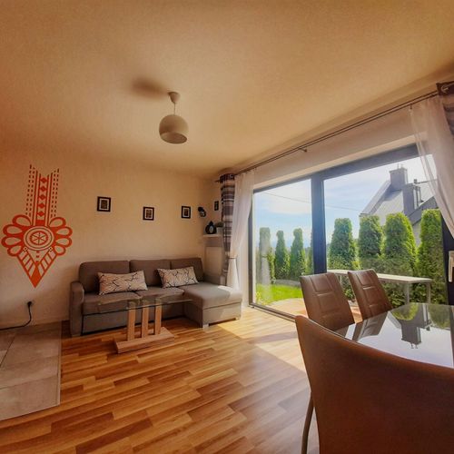 Apartament 6-osobowy na parterze
