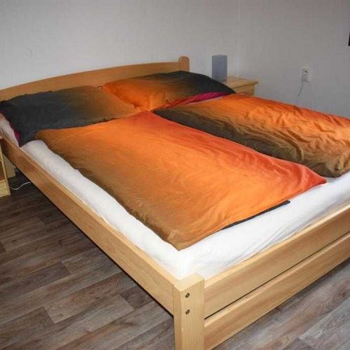 Apartman se sprchou s privátní koupelnou mimo apartmán pro 6 os. se 2 ložnicemi