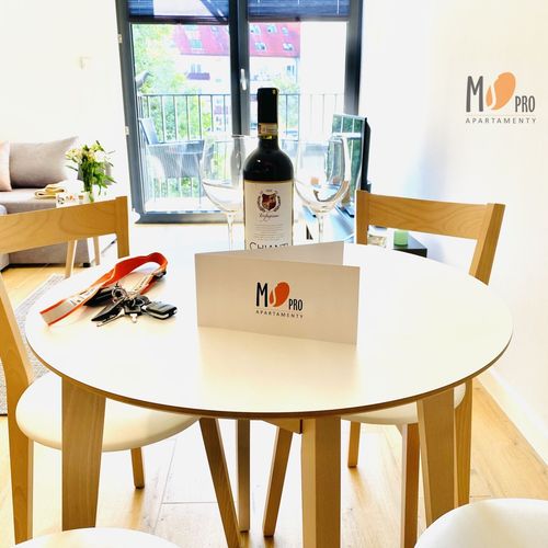 Apartament 4-osobowy z 2 pomieszczeniami sypialnianymi (możliwa dostawka)