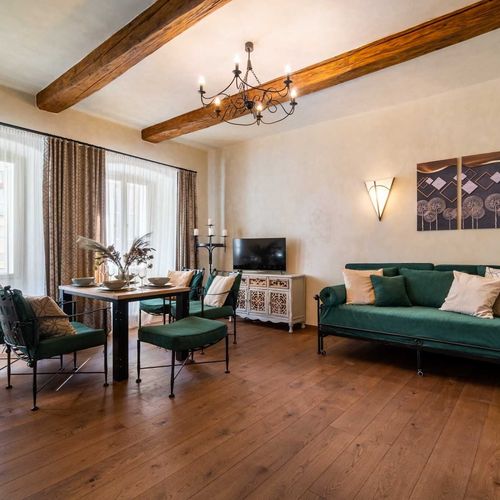 Apartman se sprchou s vlastní kuchyňkou pro 4 os. se 2 ložnicemi