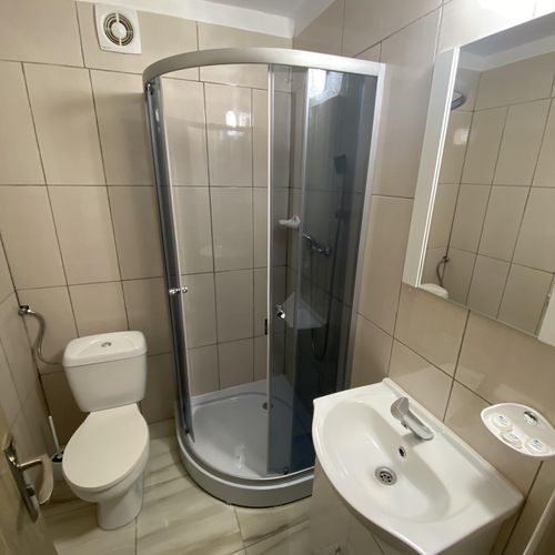 Camera tripla deluxe cu balcon