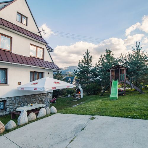 Apartament 8-osobowy z 3 pomieszczeniami sypialnianymi