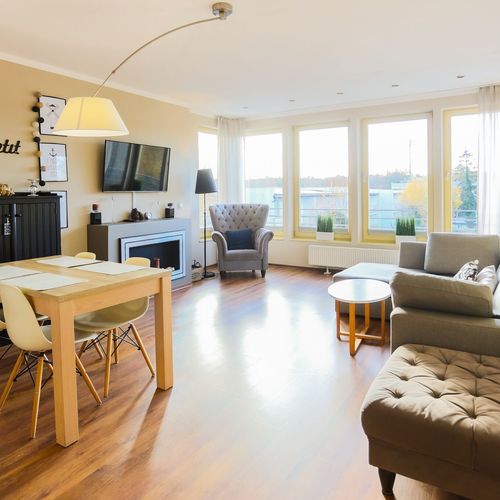 Apartament 4-osobowy na piętrze z balkonem z 2 pomieszczeniami sypialnianymi