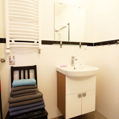 Apartament 6-osobowy na piętrze z balkonem z 3 pomieszczeniami sypialnianymi