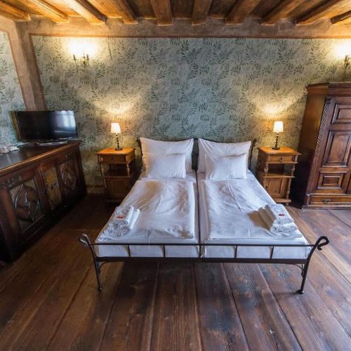 Apartament cu duș cu vedere spre oraș cu 1 camera pentru 2 pers.