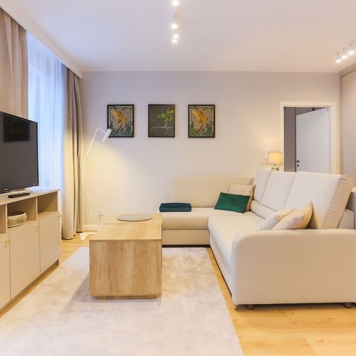 Apartament 4-osobowy na piętrze z balkonem z 2 pomieszczeniami sypialnianymi