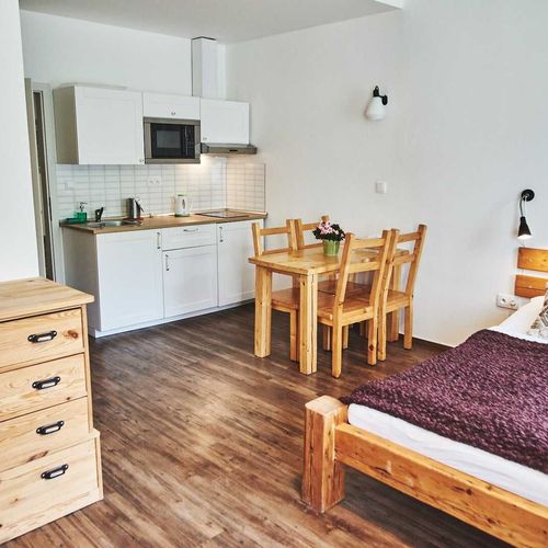 Apartament 6-osobowy z prysznicem z aneksem kuchennym