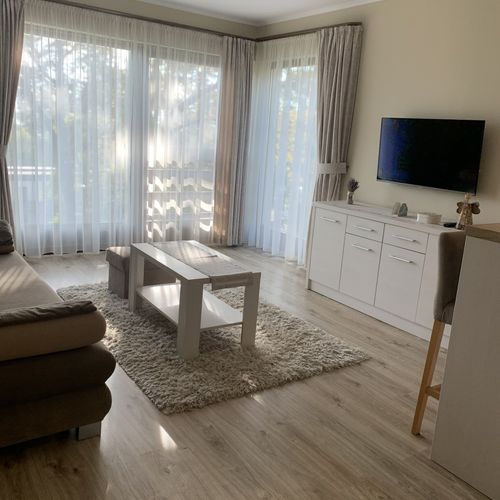 Apartament 4-osobowy z klimatyzacją z panoramą z 2 pomieszczeniami sypialnianymi
