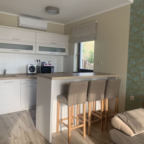 Apartament 5-osobowy z balkonem z panoramą z 2 pomieszczeniami sypialnianymi