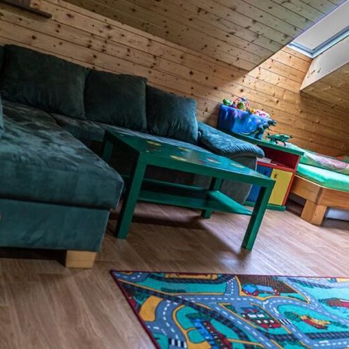 Apartman s terasou s vlastní kuchyňkou pro 12 os. se 3 ložnicemi (s možností přistýlky)