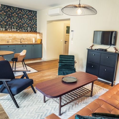 Apartament classic cu vedere spre cetate cu 2 camere pentru 4 pers.