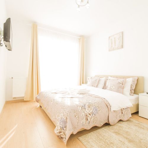 Apartament la etaj cu vedere spre munte cu 1 camera pentru 4 pers.