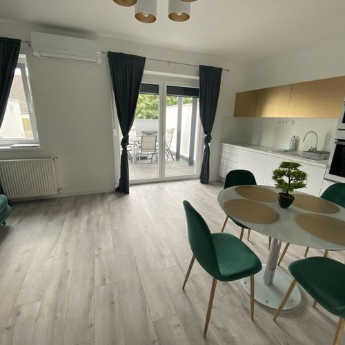 Apartament deluxe gold cu 2 camere pentru 4 pers. (se poate solicita pat suplimentar)
