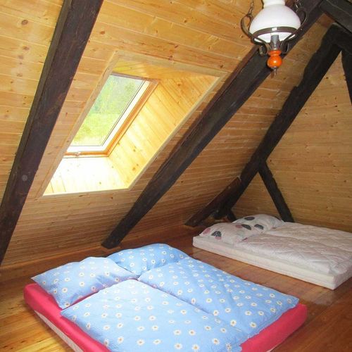 Apartament cu duș cu chicinetă comună cu 1 camera pentru 3 pers.