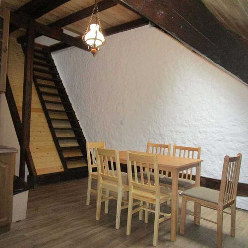 Apartament cu duș cu chicinetă comună cu 1 camera pentru 6 pers.