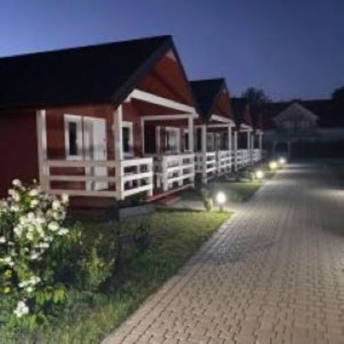 Casă de vară tourist la parter pentru 5 pers. (se inchirieaza doar integral)