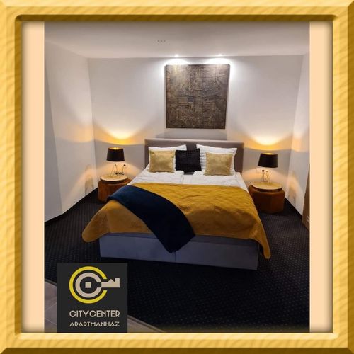 Apartament romantică cu vedere spre curte cu 1 camera pentru 2 pers.