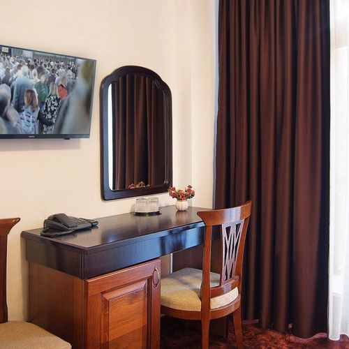 Camera twin cu balcon
