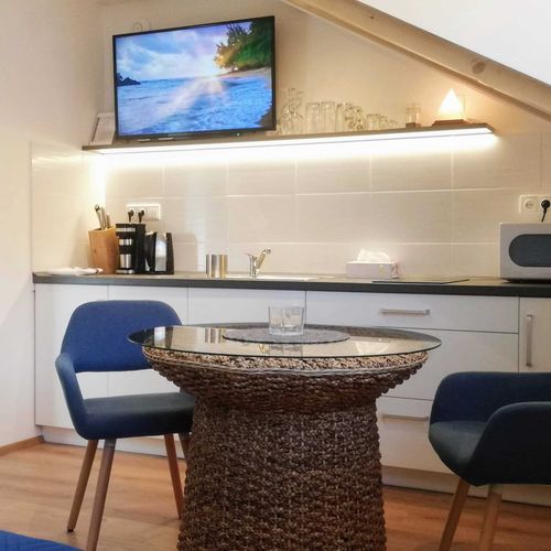 Studio Apartman s vanou s manželskou postelí s 1 ložnicí