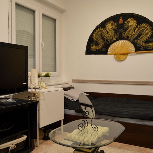 Apartament la parter cu bucătărie proprie pentru 4 pers. (se inchirieaza doar integral)
