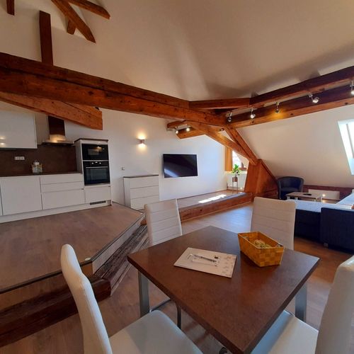 Apartman s koupelnou s klimatizací pro 4 os. se 2 ložnicemi (s možností přistýlky)