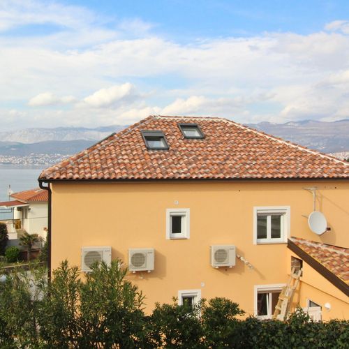 Apartament cu aer condiționat cu balcon cu 2 camere pentru 6 pers. A-18682-b