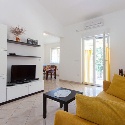 Family Apartman (jako celek) pro 6 os. na poschodí