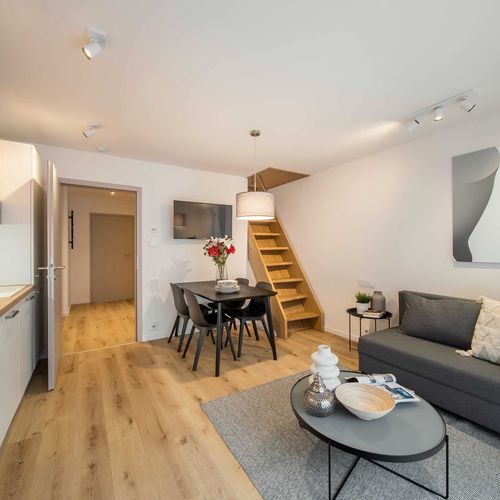 Apartman se sprchou s privátní koupelnou mimo apartmán pro 5 os.