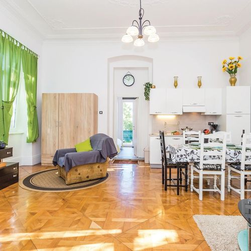 Apartament 4-osobowy 