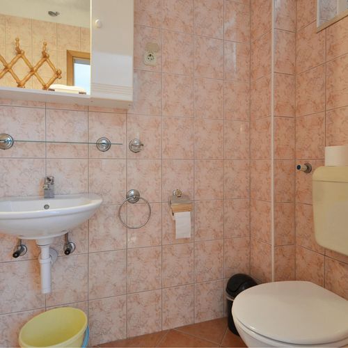 Apartament pentru 6 pers. (se inchirieaza doar integral)