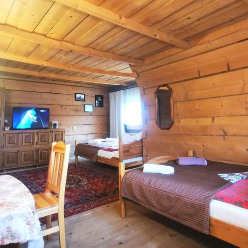 Apartament 7-osobowy na piętrze z widokiem na góry z 2 pomieszczeniami sypialnianymi