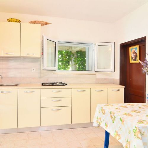 Casă de vacanță pentru 11 pers. (se inchirieaza doar integral)