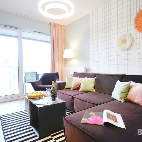 Apartament 4-osobowy pokój od strony basenu z 2 pomieszczeniami sypialnianymi