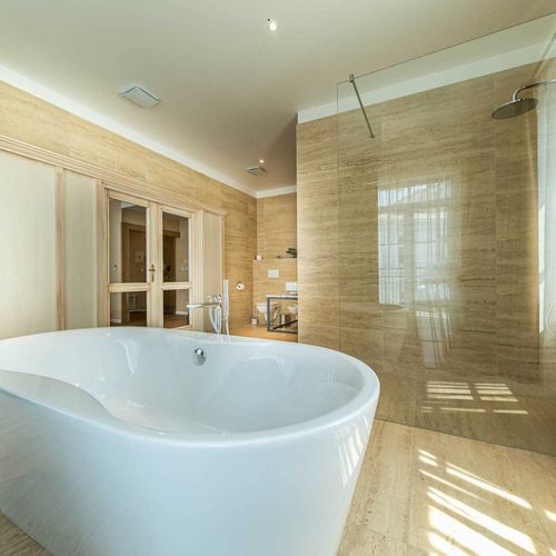 Apartament 2-osobowy Deluxe z prysznicem