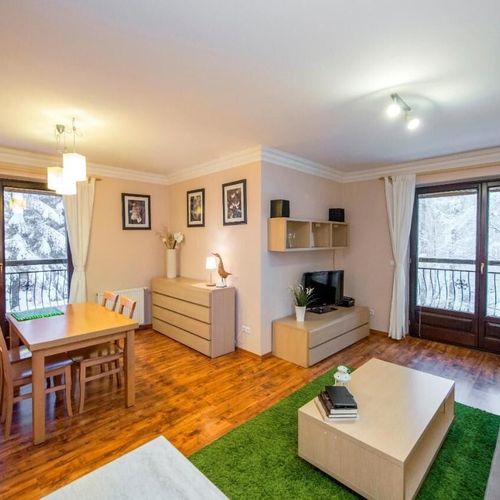 Apartament 4-osobowy z 2 pomieszczeniami sypialnianymi