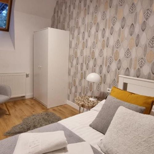 Apartament 4-osobowy z 2 pomieszczeniami sypialnianymi