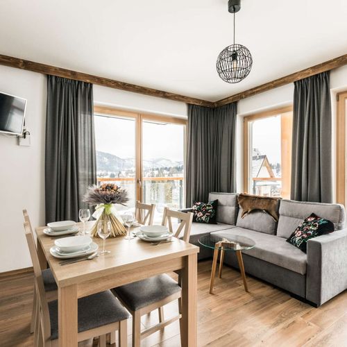 Apartament 4-osobowy z 2 pomieszczeniami sypialnianymi