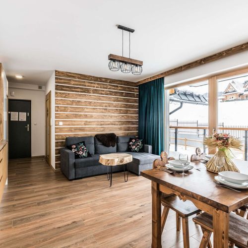 Apartament 4-osobowy z 2 pomieszczeniami sypialnianymi