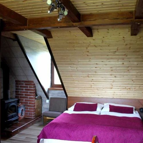 Apartman s balkónem s vlastní koupelnou  pro 4 os. s 1 ložnicí