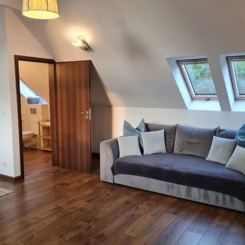 Studio Apartman pro 4 os. s 1 ložnicí na poschodí