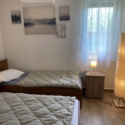 Casă de vară întreaga unitate pentru 19 pers. (se inchirieaza doar integral)
