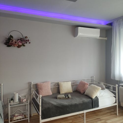 Apartament familial(ă) cu aer condiționat pentru 4 pers. (se inchirieaza doar integral)