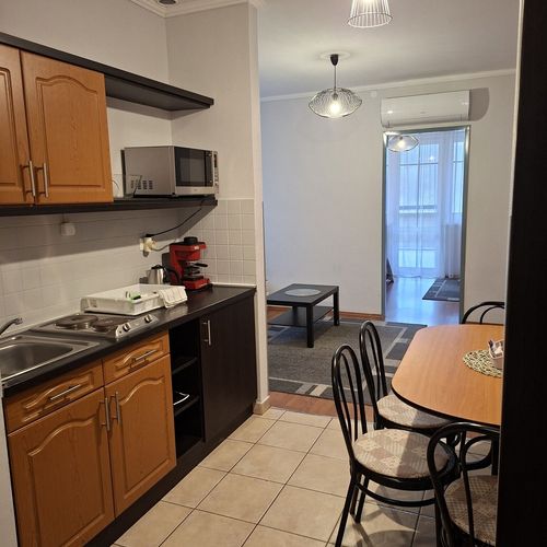 Apartament la parter cu panoramă cu 2 camere pentru 4 pers. (se poate solicita pat suplimentar)