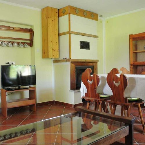 Apartament cu duș cu bucătărie proprie pentru 4 pers.