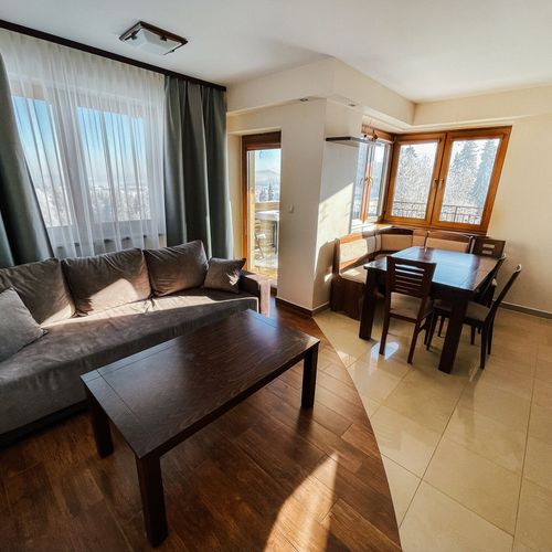 Apartament 6-osobowy na parterze z aneksem kuchennym z 3 pomieszczeniami sypialnianymi