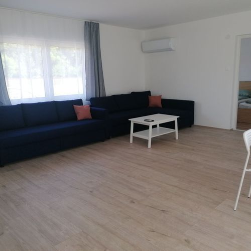 Apartament 6-osobowy na piętrze z panoramą z 2 pomieszczeniami sypialnianymi