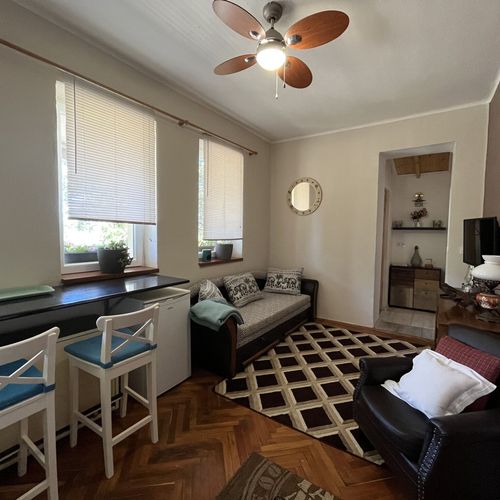 Apartament 7-osobowy cały dom z widokiem na ogród (możliwa dostawka)