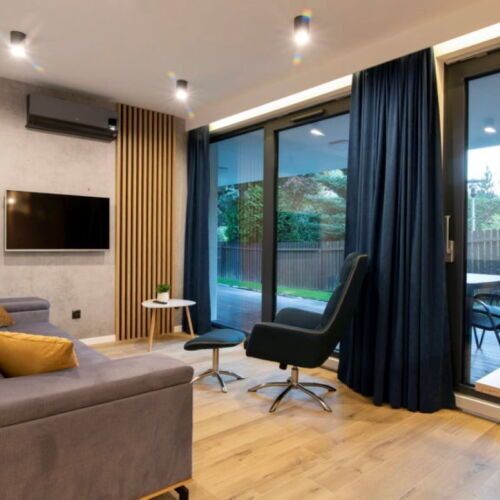 Apartament pentru 4 pers. (se inchirieaza doar integral)