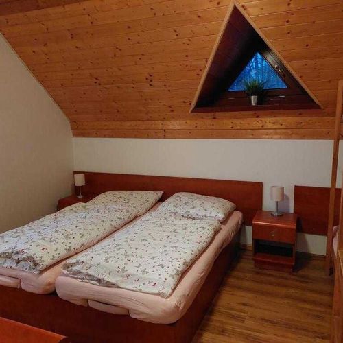 Apartament cu duș cu bucătărie proprie pentru 6 pers.